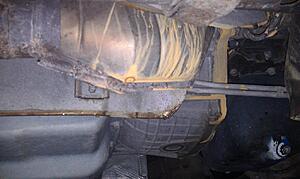 98 F150 5.4L Leak behind engine-i0uyr08.jpg