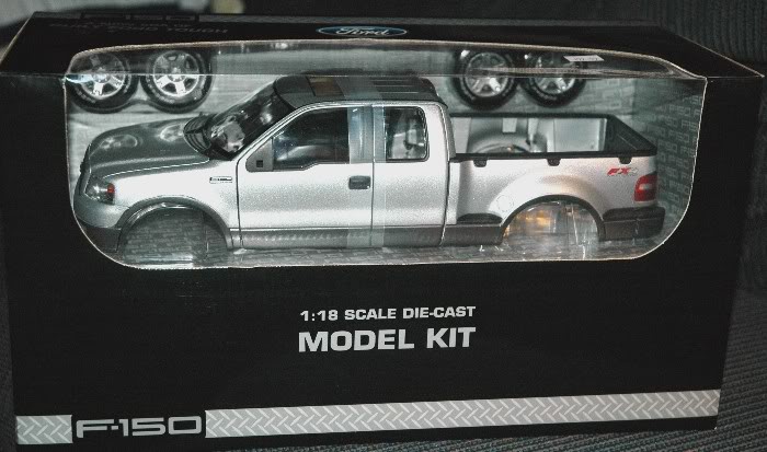 Name: 1-18scaleFX4ModelSilver.jpg
Views: 161
Size: 59.4 KB