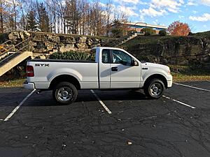 show them trucks off!!-aolukk8.jpg