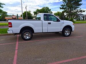 Official what did you do to your truck today thread.-pmksqos.jpg
