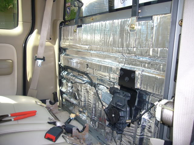 2006 ford f150 crew cab rear seat removal