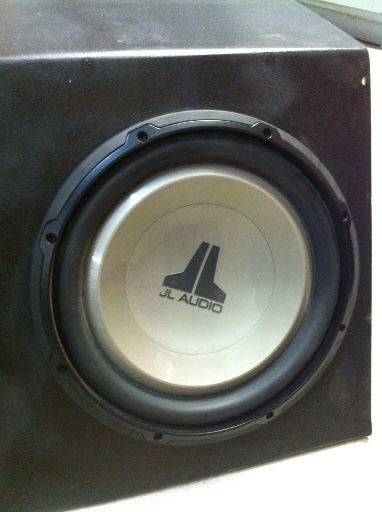 Name: speakers003.jpg
Views: 38
Size: 102.0 KB