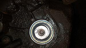 trouble removing harmonic balancer-20180118_172807.jpg