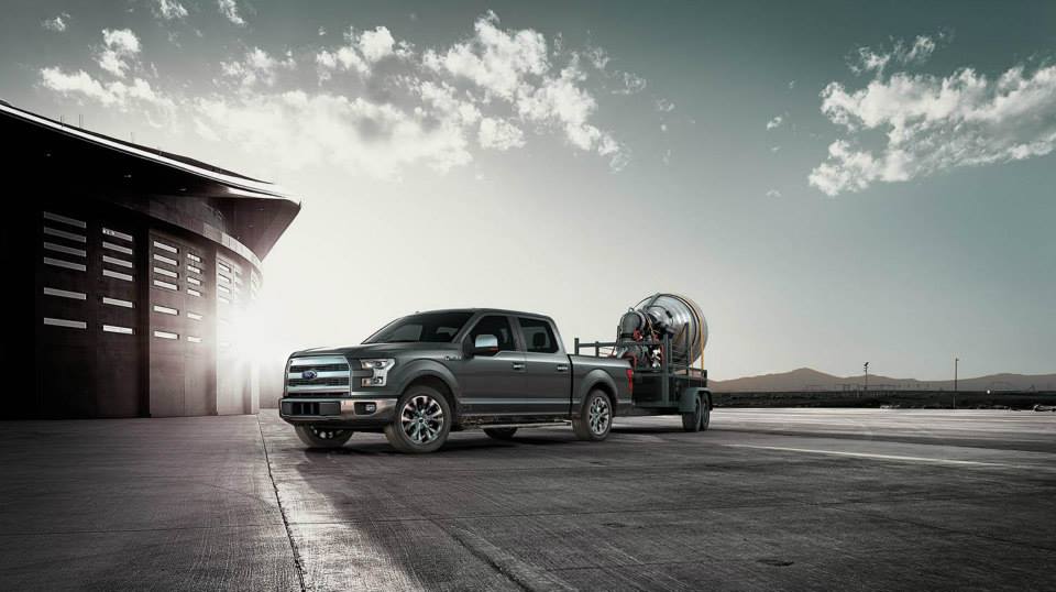 2015-Ford-F150-action (1)