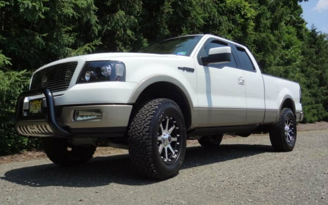 TRUCK YOU! A 2004 F-150 Lariat 4×4 SuperCab