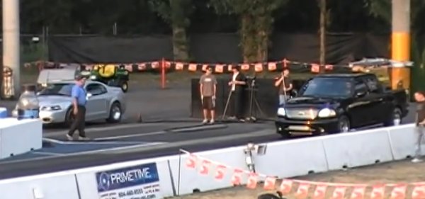 TIRE SMOKIN’ Terminator and F-150 Burnout in Tandem