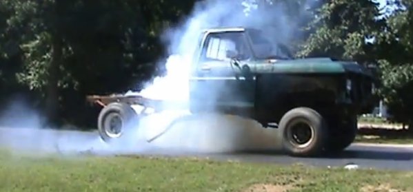 TIRE SMOKIN’ 1978 F-150 Destroys One Tire with No Bed