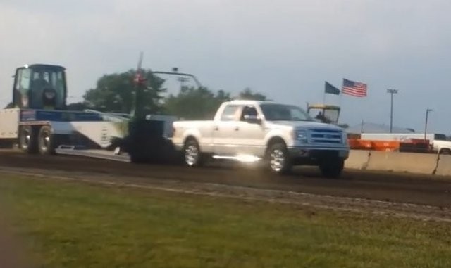 TRUCK PULLIN’ EcoBoost F-150 Pulls to 320 Feet