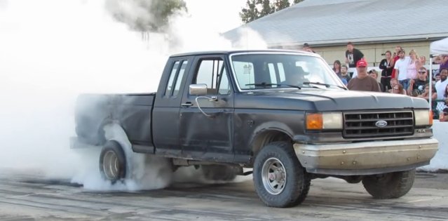 TIRE SMOKIN’ Tethered Ford F-150 Destroys Tires