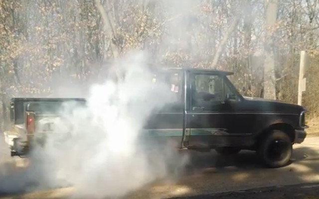 TIRE SMOKIN’ Big, Bad Burnout with a 1993 Ford F-150