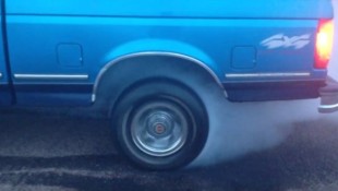 TIRE SMOKIN’ Blue 1994 Ford F-150 Burns Brightly