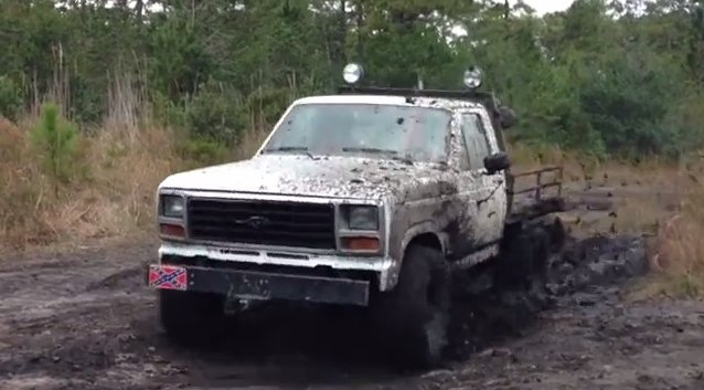 Watch a 1980s F-150 Flatbed Flex for the Camera