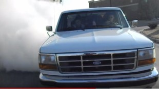TIRE SMOKIN’ Serious Ford F-150 Peg Leg Burnout