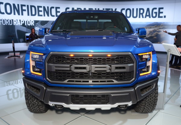 The 2017 Ford Raptor F-150 Won’t Pack the Ford GT V6