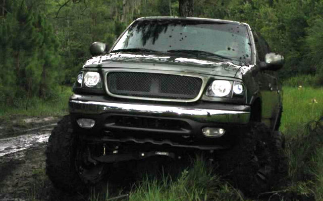 MY RIDE! A 2001 Ford Expedition