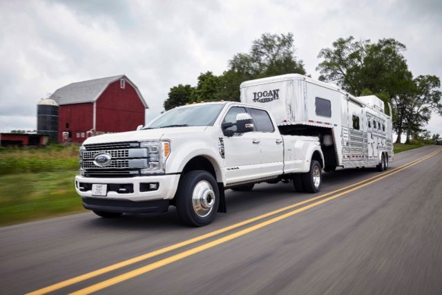 The 2017 Ford Super Duty’s Horsepower, Torque, Payload, and Towing Specs are Finally Out