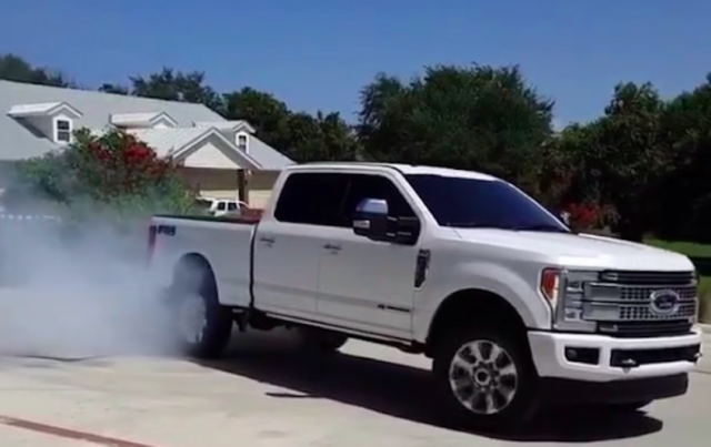 Watch This 2017 Ford Super Duty Do an Epic Burnout!
