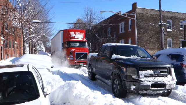 F-150 FX4 Saves Semi-Truck from Snowy Doom