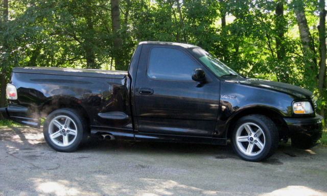 This Once Totaled 2004 Lightning is a Perfect Race Truck Build