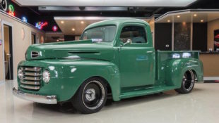 1948 Ford F-1