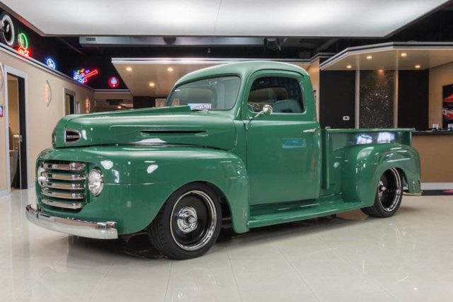 1948 Ford F-1
