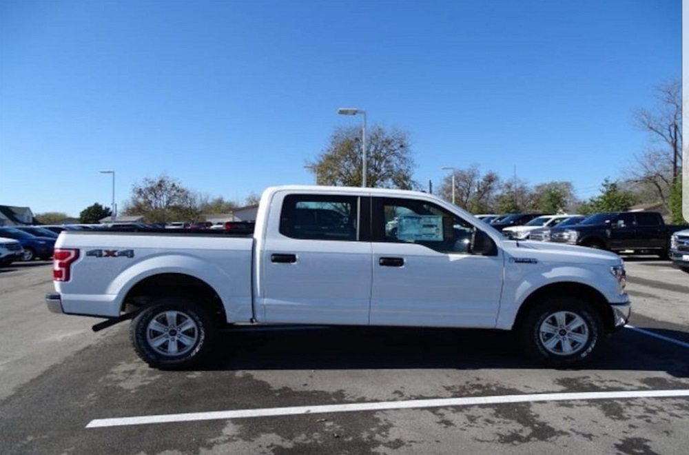 A Perfect 10: <i>Reddit</i> Users Rock their Badass F-150s Online
