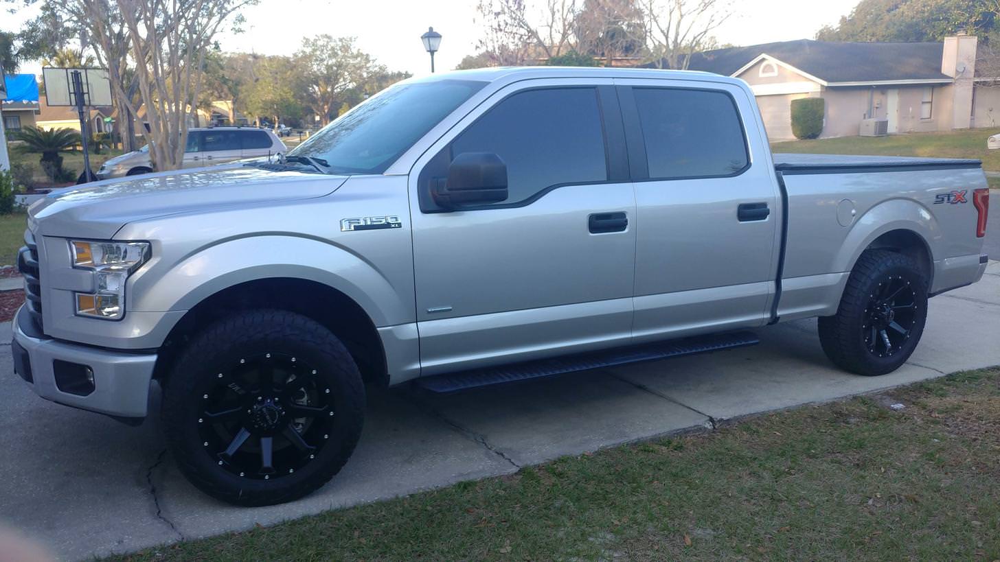 A Perfect 10: <i>Reddit</i> Users Rock their Badass F-150s Online
