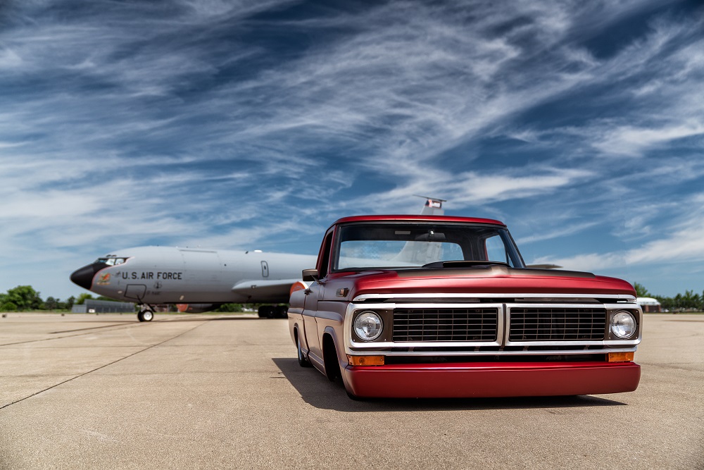Ford F-100