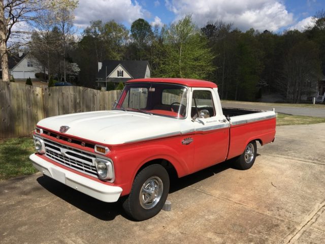 Reddit user Faboobagoblin's 1966 Ford F-100 Custom Cab project.
