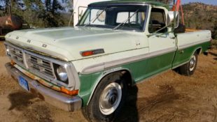 1972 Ford F-250 Ranger Front Corner