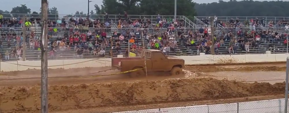 Ford F-150 Mud River