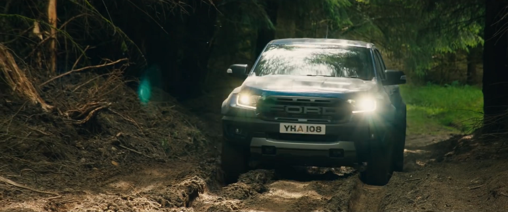 f150online.com The Grand Tour Star Introduces Daughters to Ranger Raptor