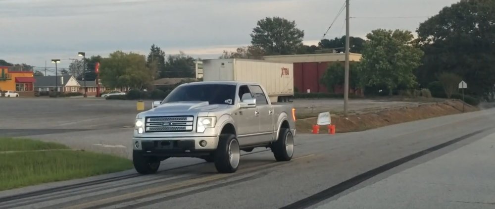 Ford F-150 on 24s