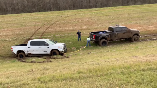 f150online.com Lifted F-350 Dually Yanks Toyota Tundra Out of the Muck