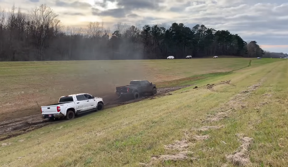 f150online.com Lifted F-350 Dually Yanks Toyota Tundra Out of the Muck