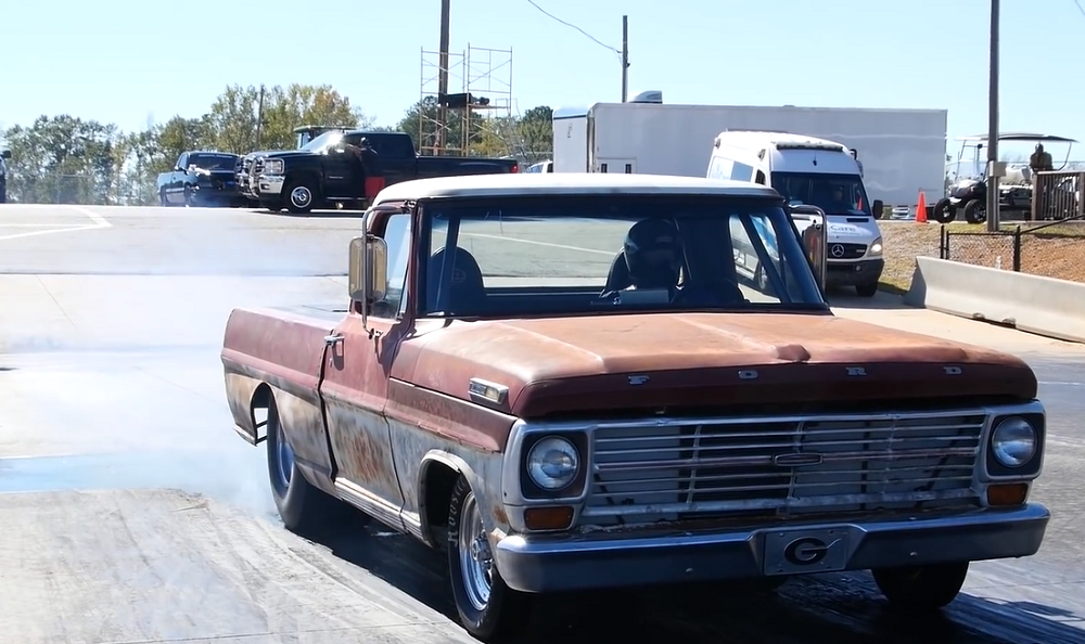 f150online.com Nitrous-Pumping Ford F-100 Pops a Wheelie Off the Line