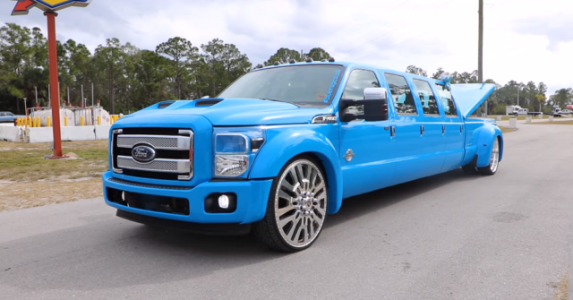 f150online.com Crazy 8-Door Ford F-450 Brings a Whole New Meaning to Custom