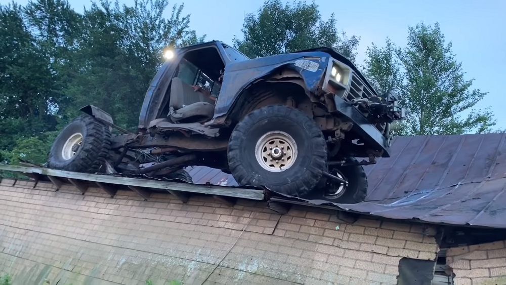 f150online.com Wild F-350 Owner Drives Onto the Roof of an Old Barn