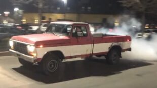 Ford F-150 Burnout