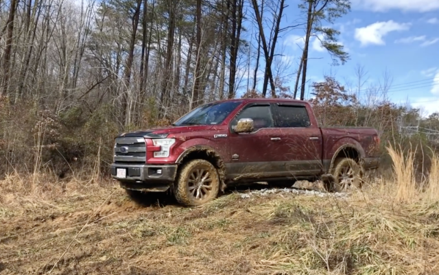 Ford F-150 Mudding