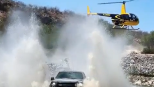 f150online.com Raptor Makes an Epic Splash in Its Own 16-Second Action Movie