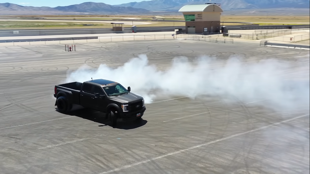f150online.com Six-Wheel Drift Ken Block Hoons F-450 Dually