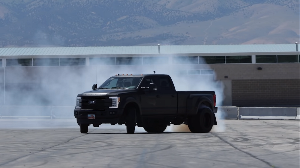 f150online.com Six-Wheel Drift Ken Block Hoons F-450 Dually